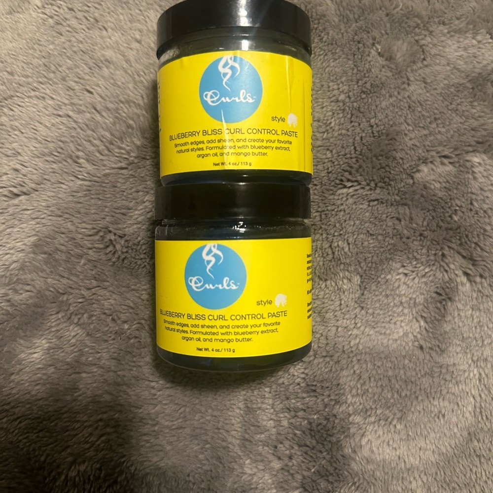Blueberry Bliss Curl Control Paste
